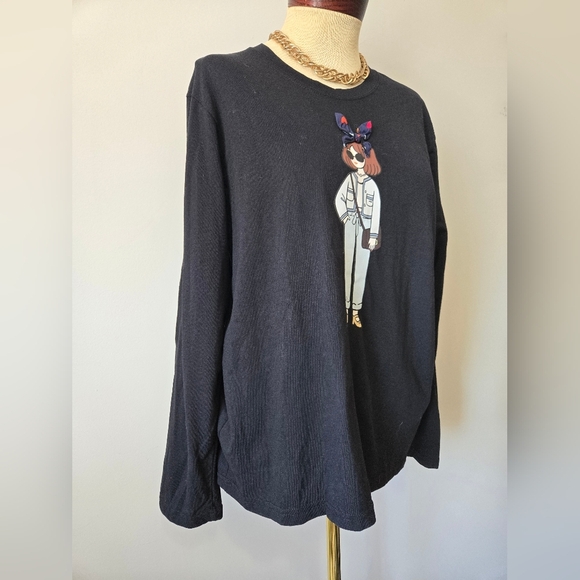 MIMI long Sleeve Black Shirt with A Graphic  Design And Bow. Size Medium - Picture 3 of 14